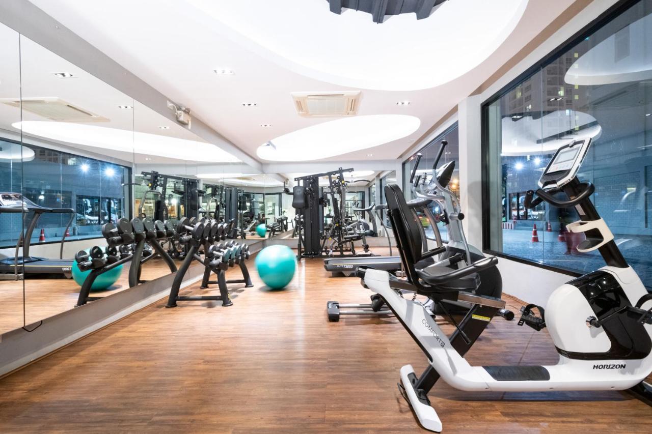S Ratchada Leisure Hotel - Sha Plus Bangkok Exteriör bild The gym at the hotel
