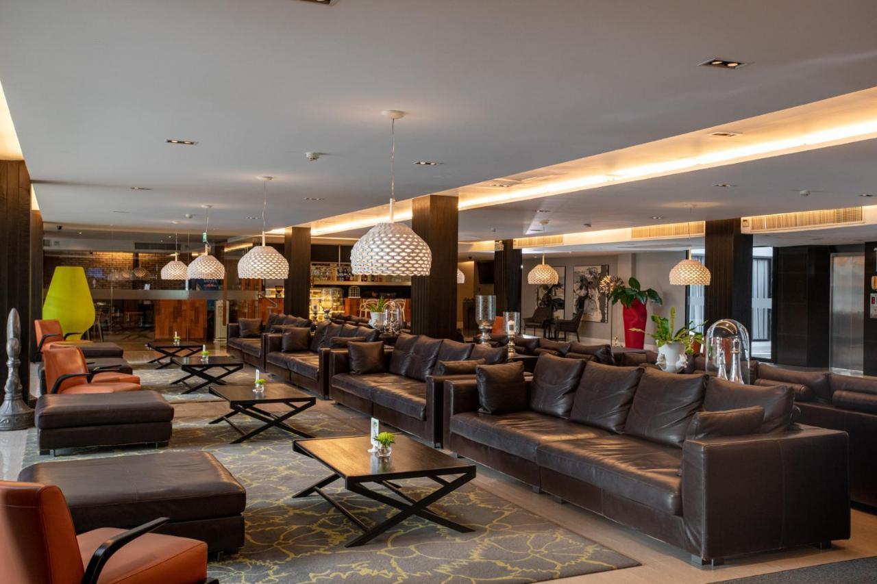 S Ratchada Leisure Hotel - Sha Plus Bangkok Exteriör bild The lobby of the hotel